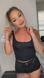 brookeshowsxx - Do you like when i post tiktoks 