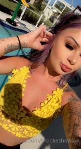 brookeshowsxx - The sunshine game is happening in your dms now dm me back sun to get 