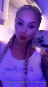 brookeshowsxx - Thanks for joining our live 