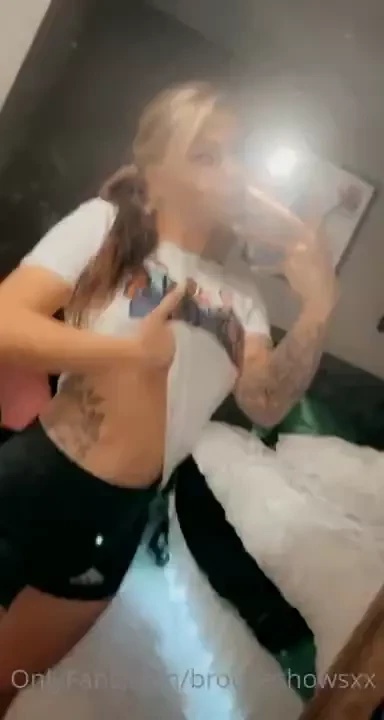 Good morning baby feeling lazy today let s just lay in bed and fuck 