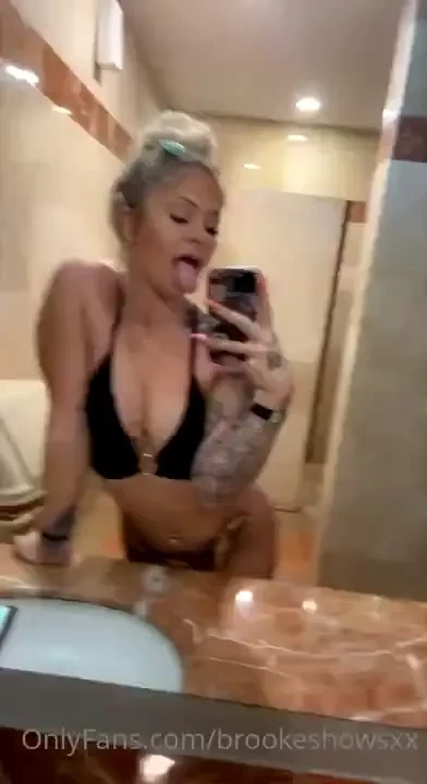 I like to tease you baby 