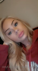 brookeshowsxx - Can t sleep wanna play 