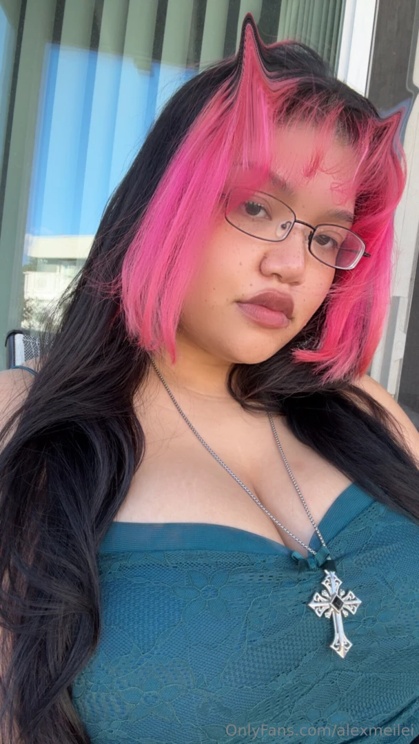 So i went rlly quiet cuz ive been dealing with family problems lately 