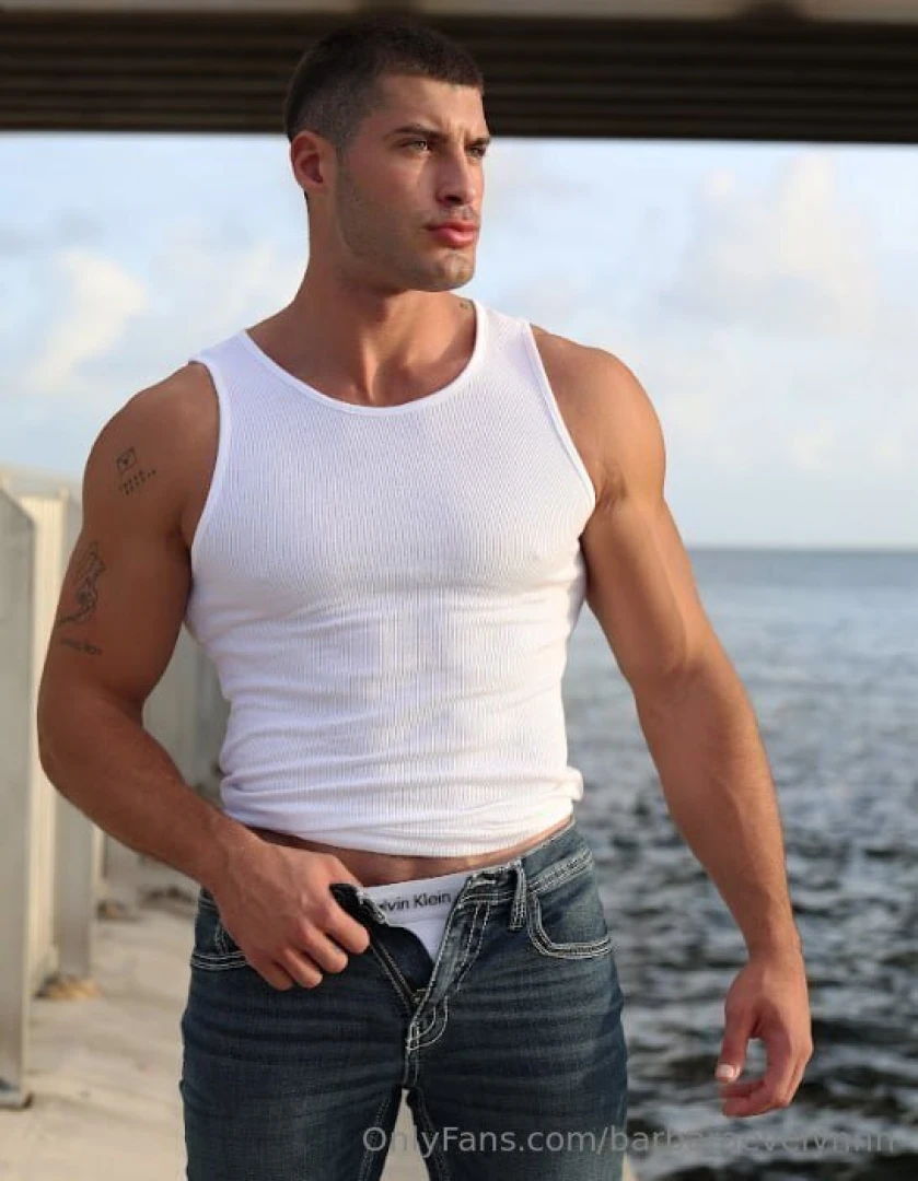 Not everything should be public come see what alexviera35 has been part 4 