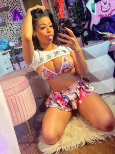 Happy new year i just dm ed you the hottest joi titty job video i ve