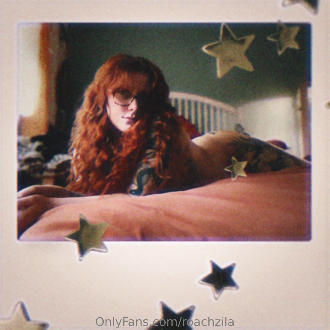 I need a polaroid camera so i can finally make a lewd and nude 