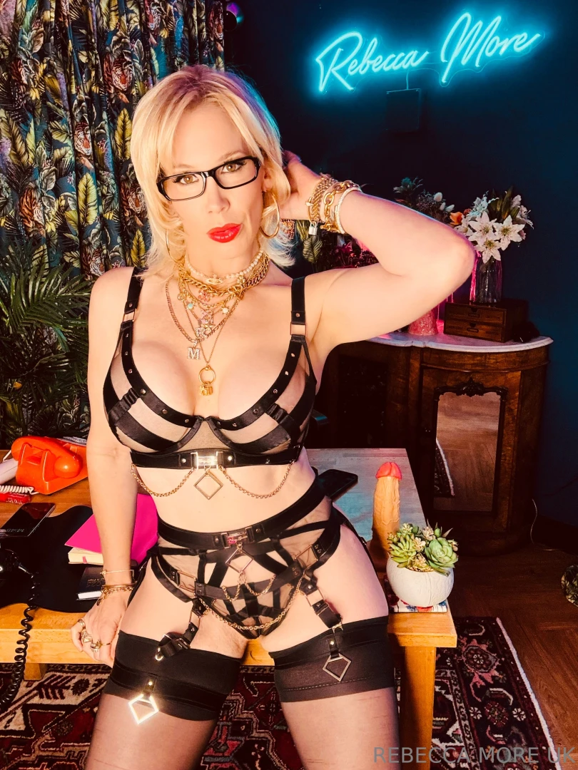 Playdate i come with extra fun 