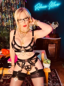 Playdate i come with extra fun