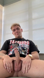 Wyd if you walk in on me