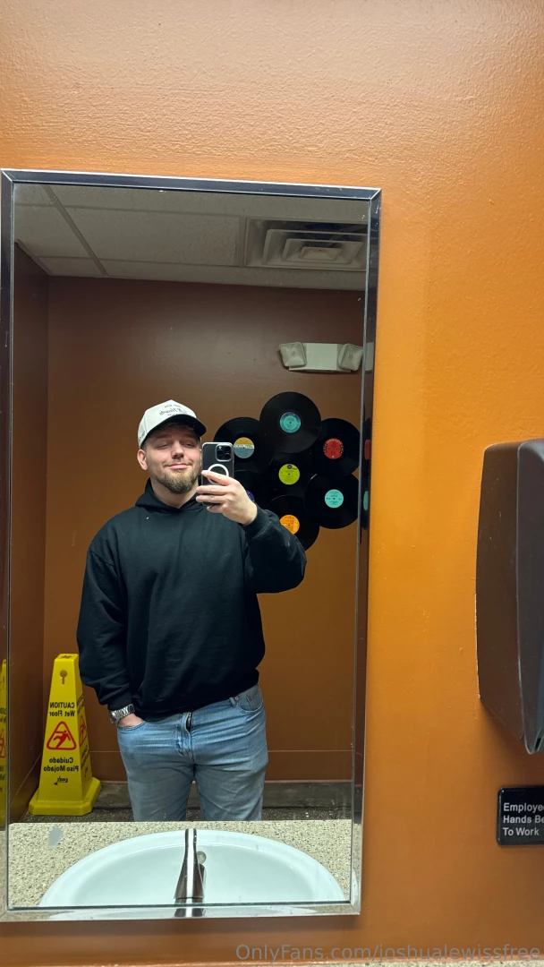 I would send you pics while i m out at the bar 