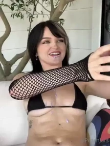 Thank you to embewbs for helping me create this monstrosity lmao why