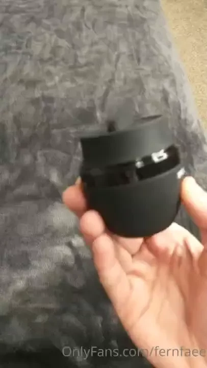 Got some new toys today first is a butt plug and it has a cute rainbow part 1 
