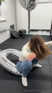 I reached 100k followers on my gymcrushlana insta account i took some