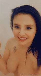 Quick shower to start this chilly friday how s your day darlin part 1