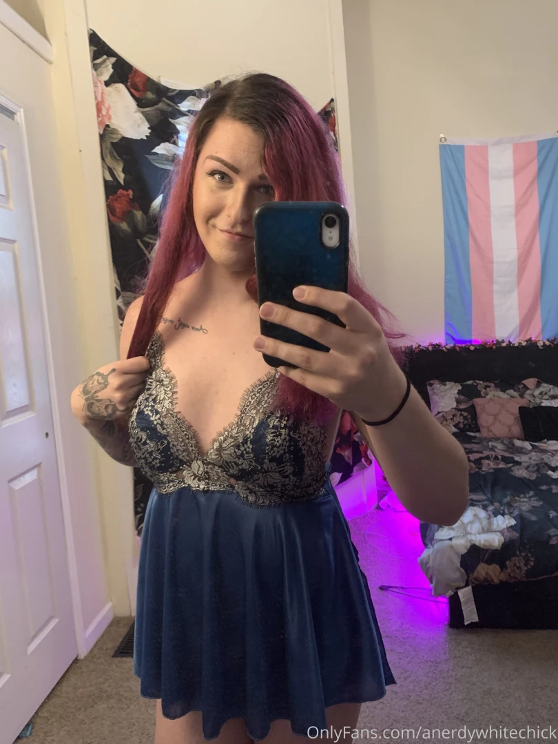 Anerdywhitechick part 70640 