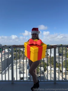 Tis the season for bouncing beauties if you can guess the color of my