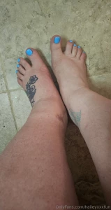 I got my nails done would you rather my fingers or feet around your part 1