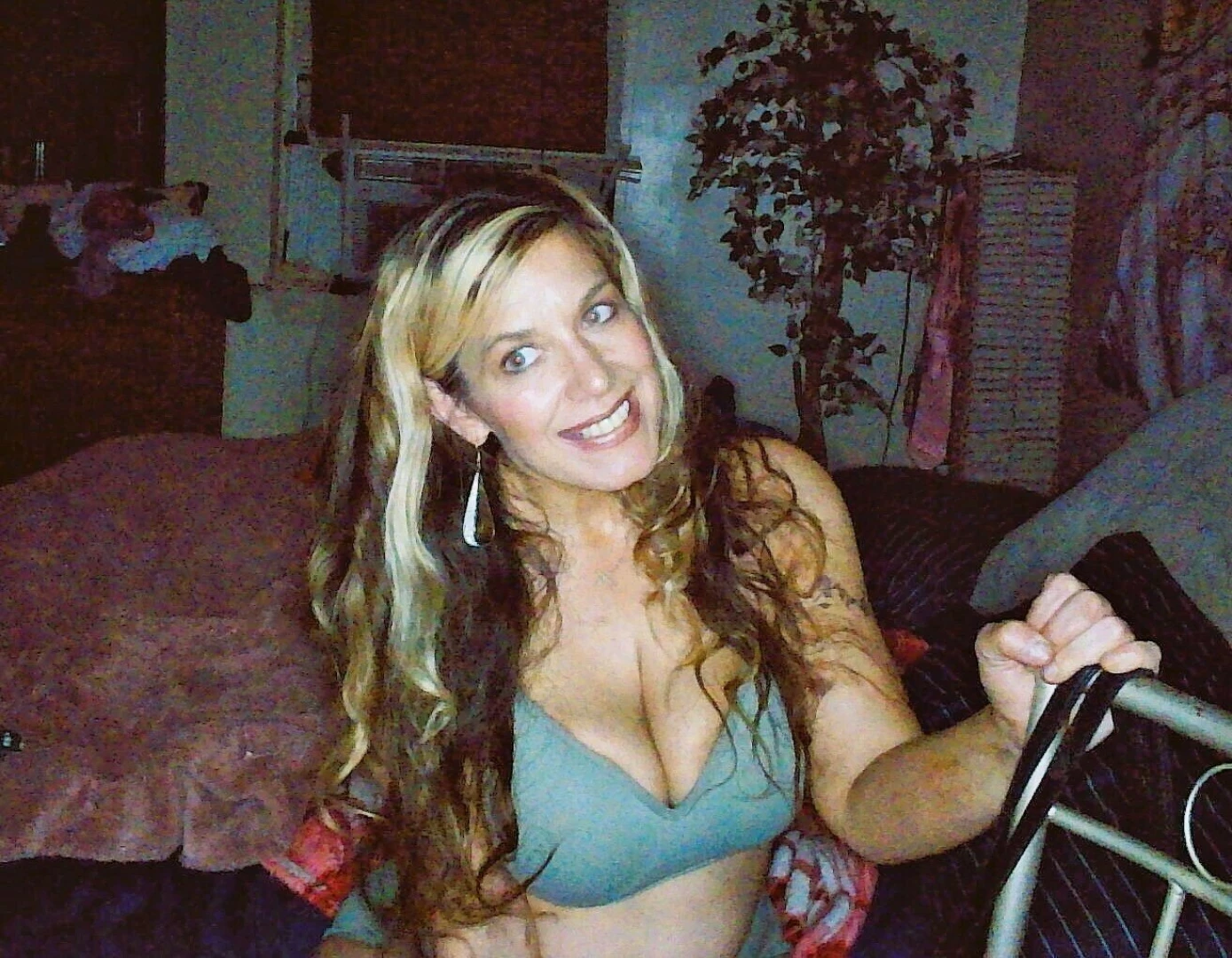 Some random pics i took last night so y all would know what i look part 3 