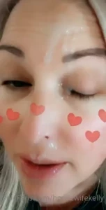 Mid-afternoon shhhnaack blowjob bj facial rightintheeye swipe gt part 1
