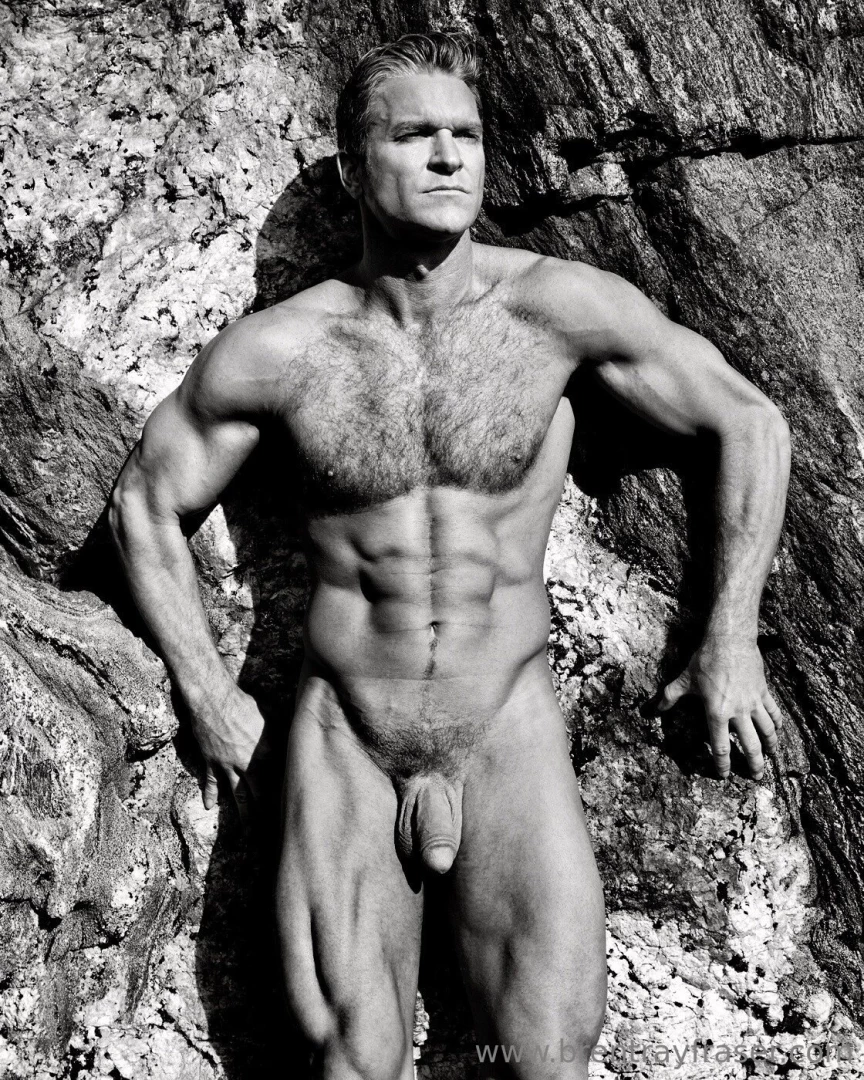 I m adding body parts from these photos taken in the past to the same part 7 