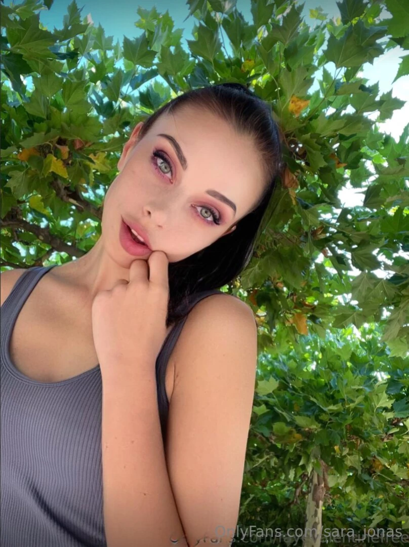 Stop scrolling she fayevalentinefree your cock more than ever this part 17 