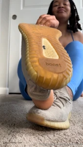 Fresh off a workout no socks just sweat and the scent you crave sit part 2