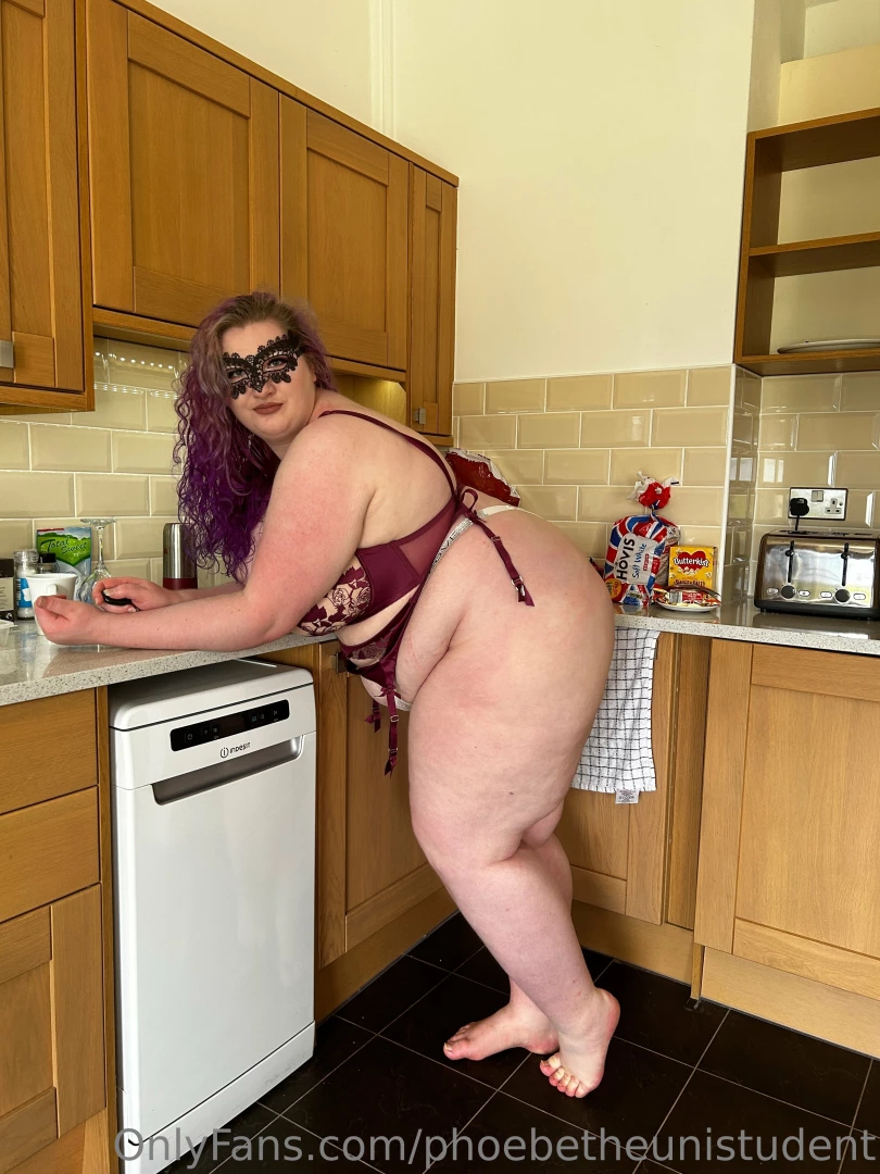 I miss feeling a tongue between these cheeks 