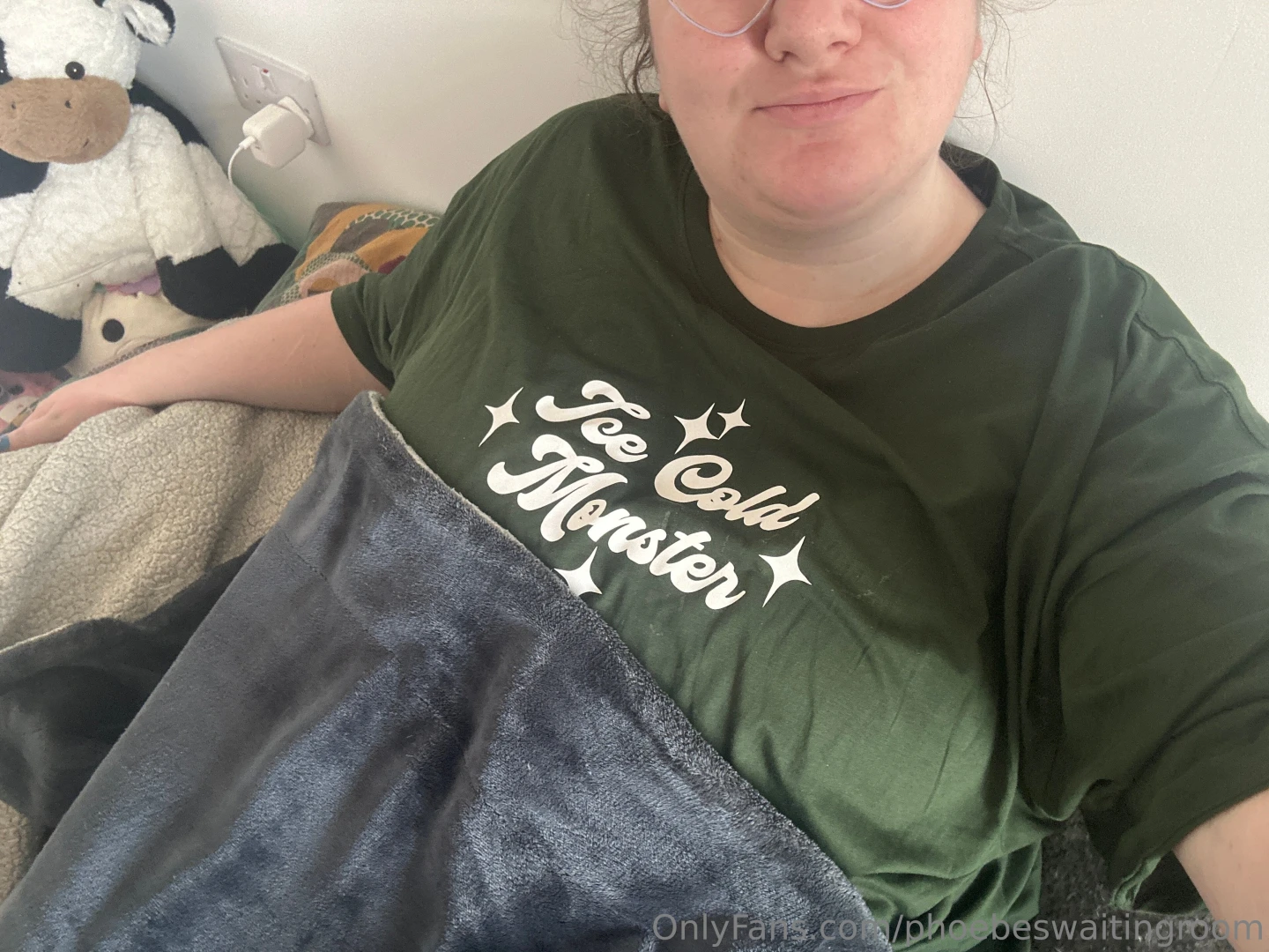 25 years old today and my only plan is to order a chinese tonight and 