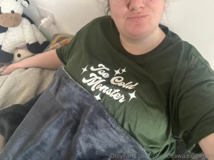 25 years old today and my only plan is to order a chinese tonight and