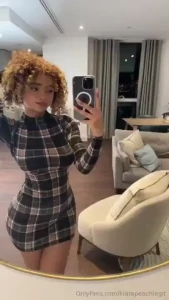 Make a move my dms are open