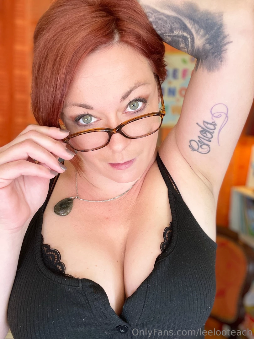 M me mes l ves ont du mal me regarder dans les yeux je ne comprends 