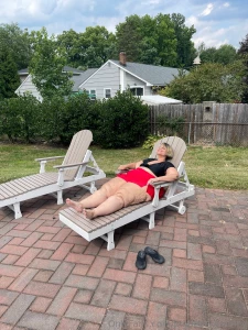 I m enjoying the holiday i hope you are too