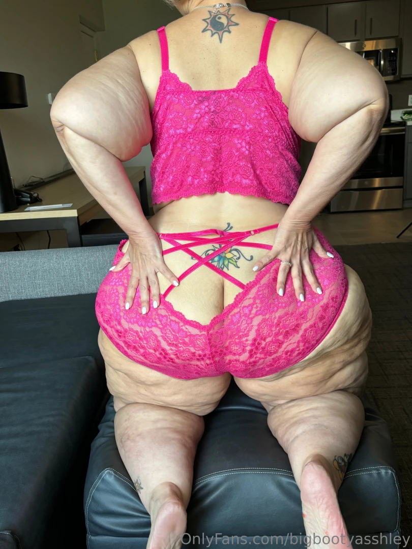 Bigbootyasshley part 106 