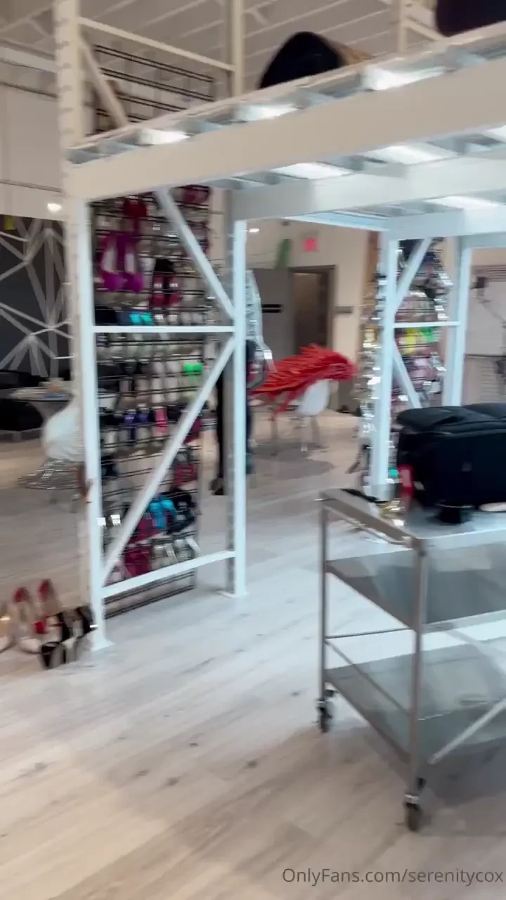 Last week a local photographer reached out to see if i would be part 2 