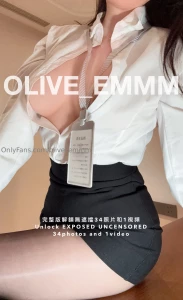 -update this week 34 1 olive hello hello ootd secretary olive is