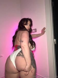 Scroll for titties part 16