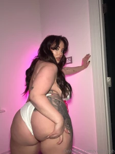 Scroll for titties part 7