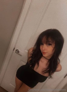 Peekaboo photoset teaser - go see what s underneath