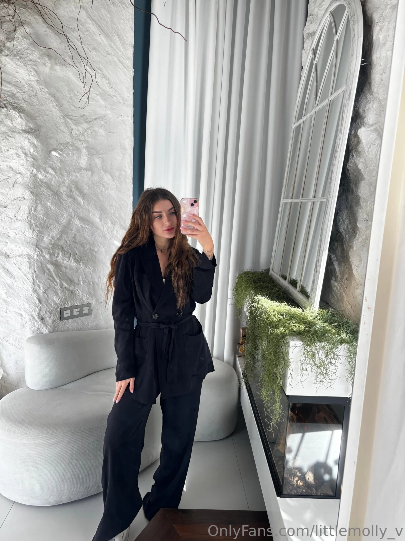 When you feel confident in every move bosslady fashionvibes 