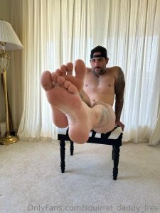 I hope you stretch easy cause i don t come small