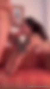 Que rico empiezo a chup rsela pero m s rico es cuando empieza l a