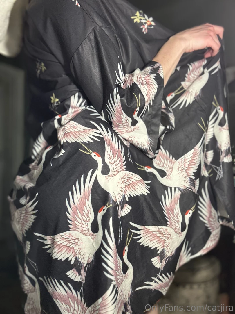 Thank you daddy gaz for spoiling me with this robe for valentines day 