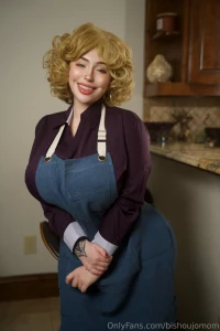 That 70s show got a lot curvier would you have a crush on kitty part 3