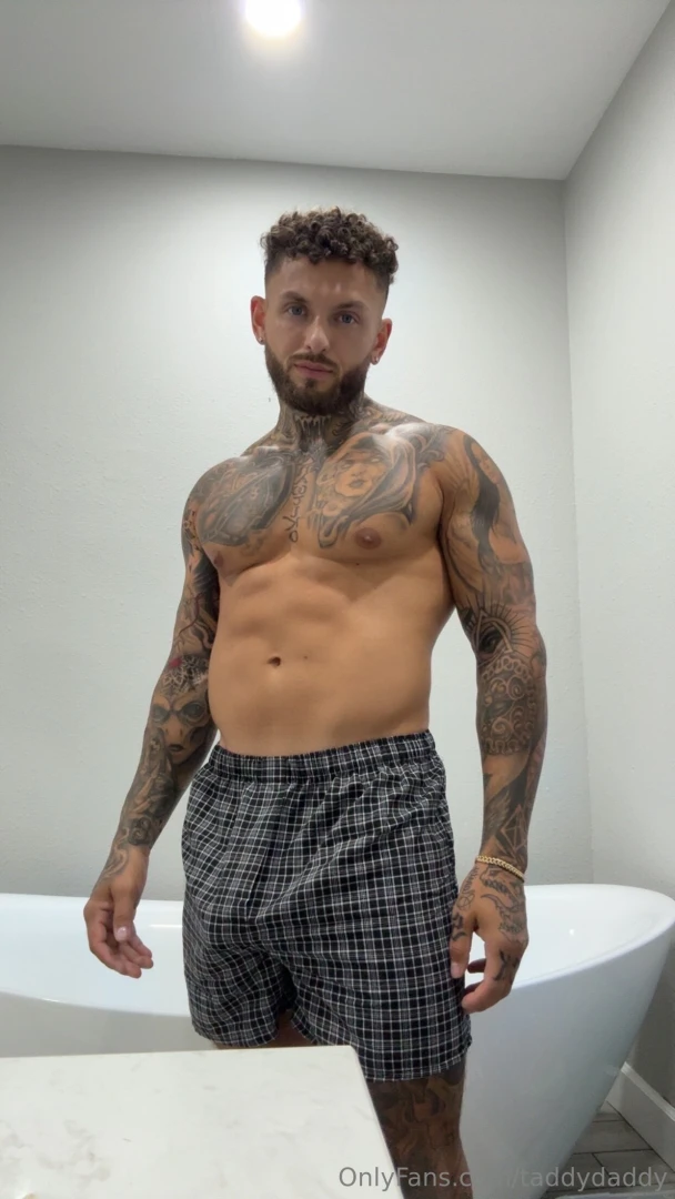 I left the shorts on barely felt like teasing you just enough today 