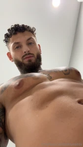 Took this angle on accident whatcha think of how i really look from