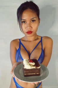 Want to eat with me something tasty check your inbox