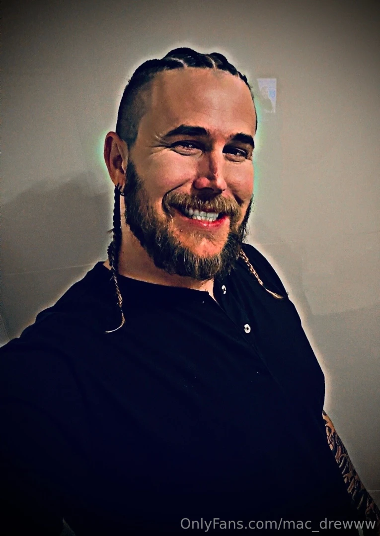 I ve been considering buzzing my head what do you guys think here s a part 2 