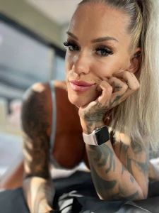 Stop what you re doing i want you to watch me cum to see uncensored