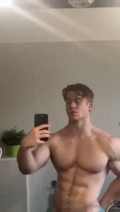 Buff kit connor is on onlyfans frank_alpha big ripped and hansome his part 4