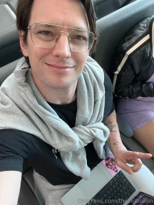 Big daddy is waiting in the airport for a delayed flight what do i do